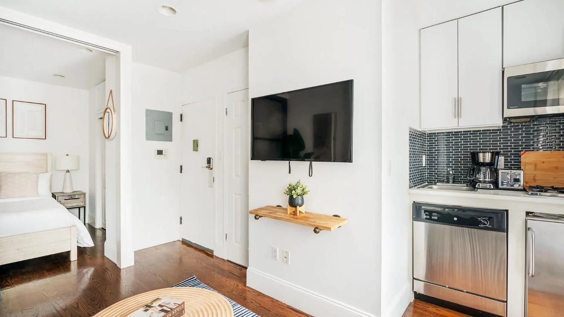 Apartment 69-3B Celebrate In Style 1Br Prime Lower East Side Brand New New York